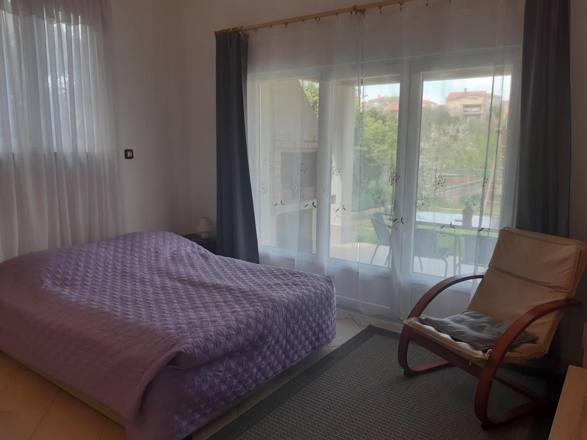 Apartment Green Garden Pula Dış mekan fotoğraf