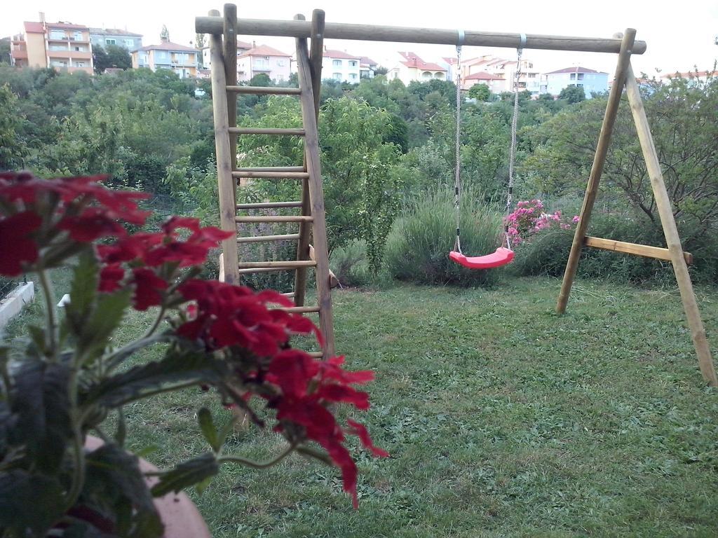 Apartment Green Garden Pula Dış mekan fotoğraf